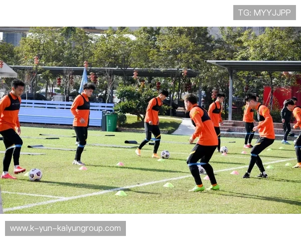 俱乐部在赛季中调整训练计划以避免伤病，俱乐部升级